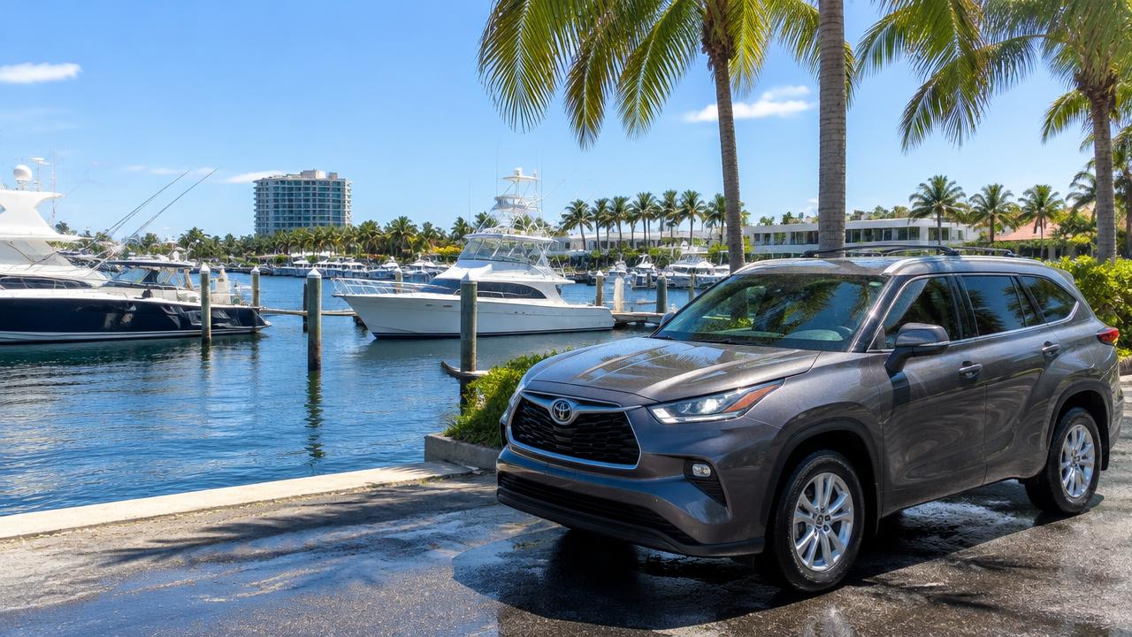 Mobile detailing in Dania Beach, FL